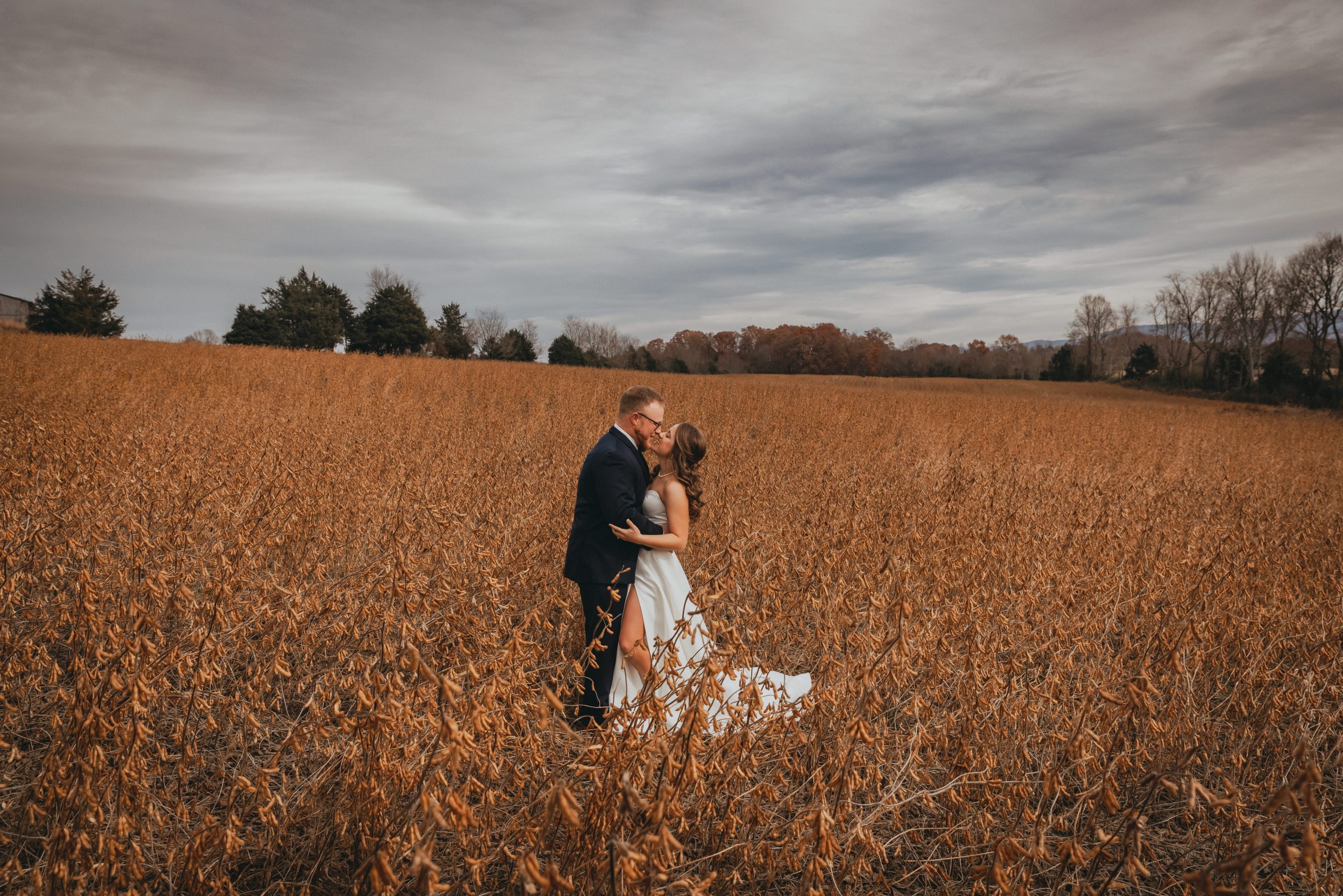 Adventure Wedding PhotographyWedding at Greenwood Oaks Farm and Venue