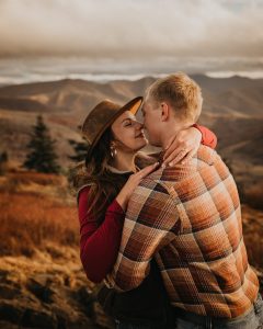 5 things to expect during your engagement session